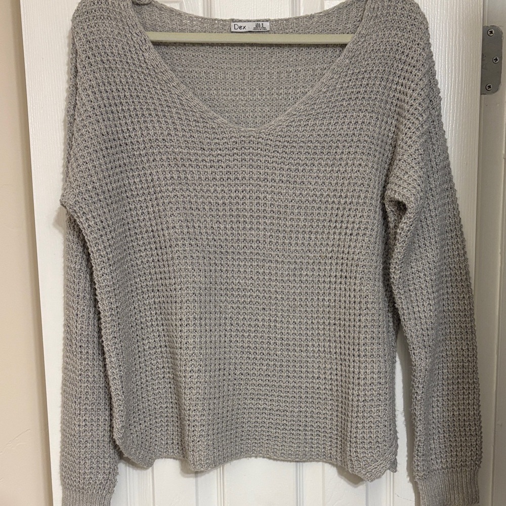 Dex V-Neck Waffle Knit Sweater in Light Gray